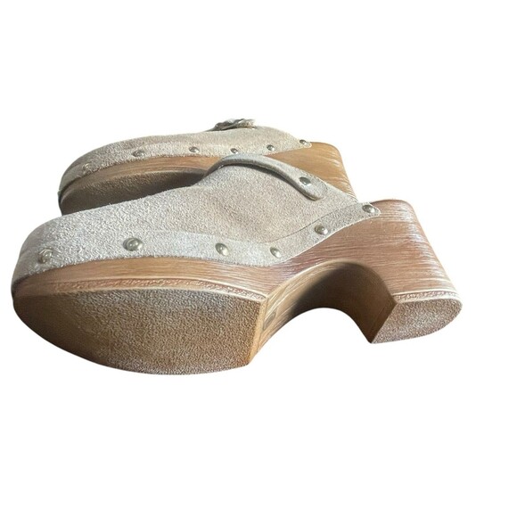 Steve Madden Hilde Klicky Clogs Suede Leather Tan Women 8M Studded Y2K Style - Picture 7 of 9